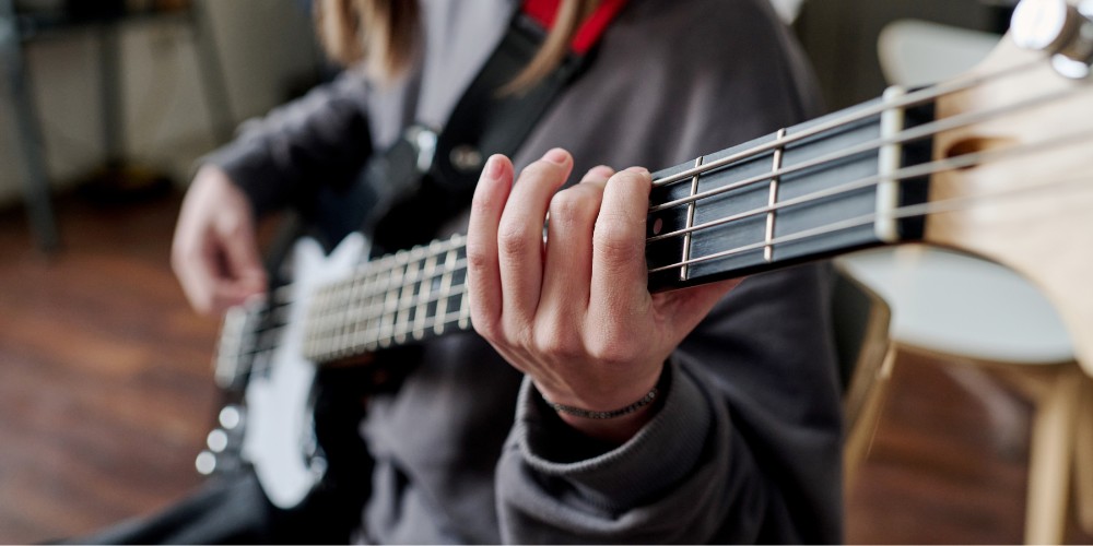 Highland Music Bass Guitar Lessons