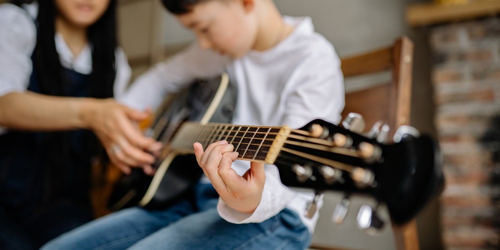 Highland Music Guitar Lessons 3